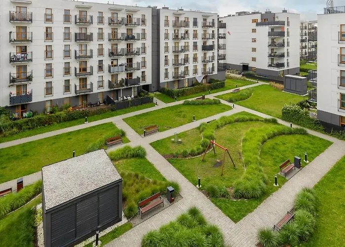 Cozy With Parking Bakalarska By Renters *