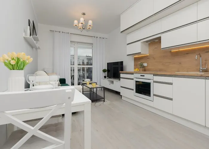 Cozy With Parking Bakalarska By Renters * Warszawa